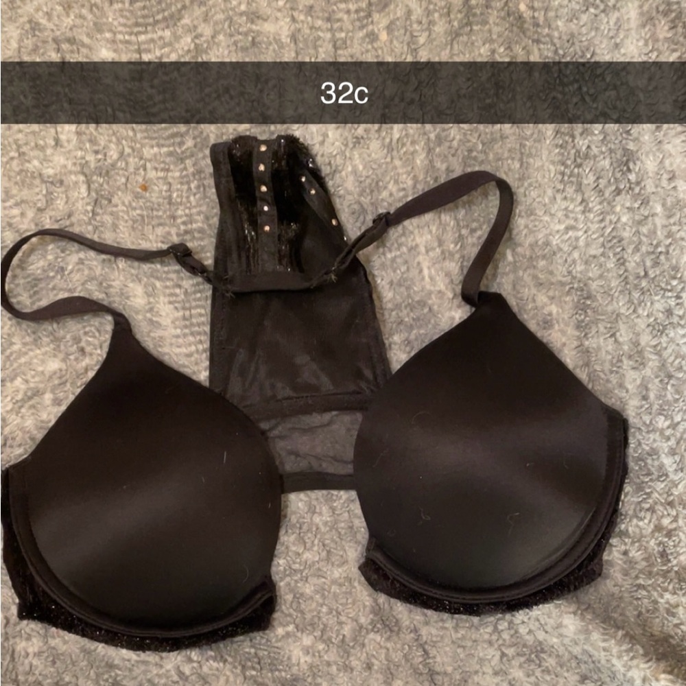 Victoria secret  bra size 32c
